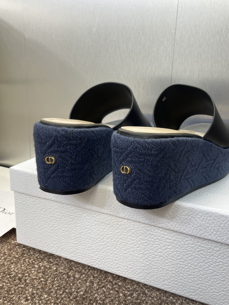 chr1st1an D10r slippers